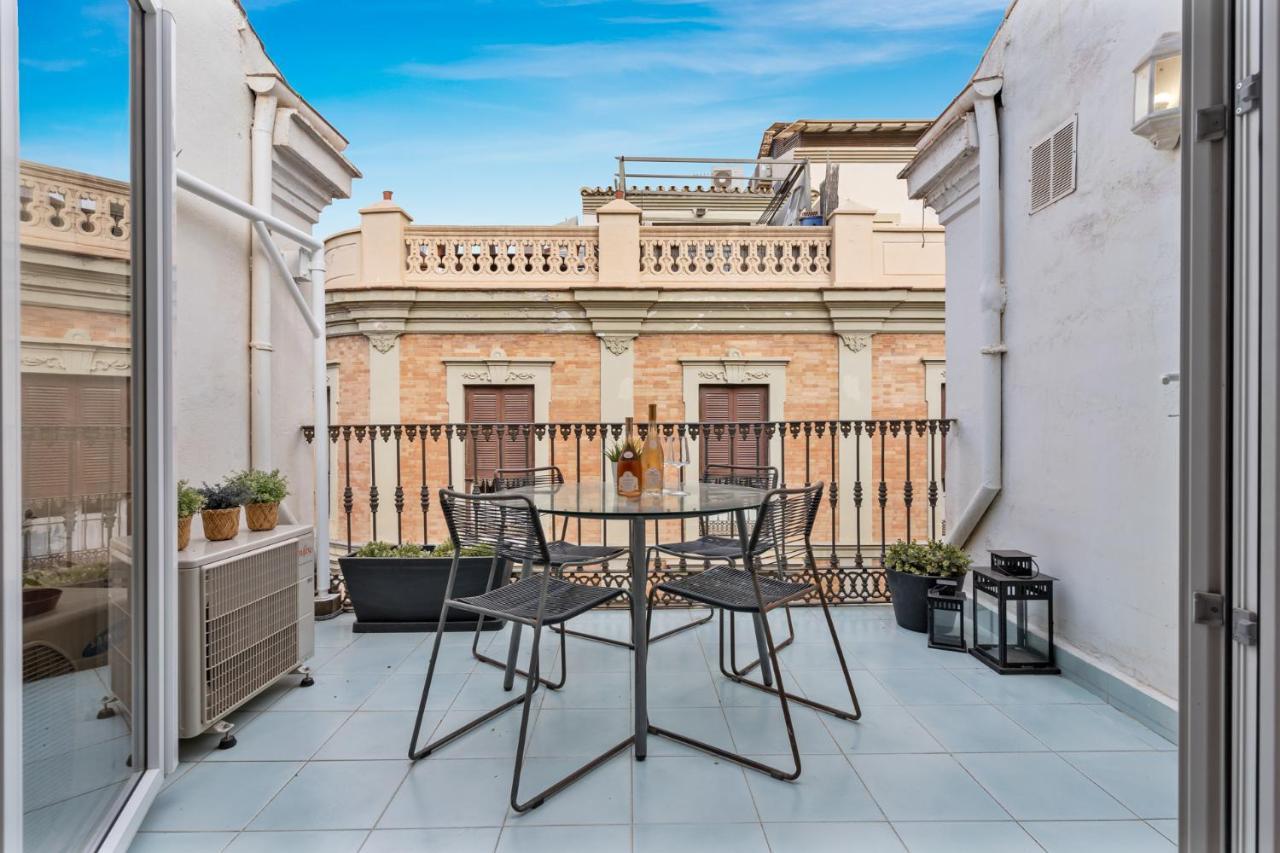 Penthouse In Malaga Historic Center By Costarentals - Mal01 Kültér fotó