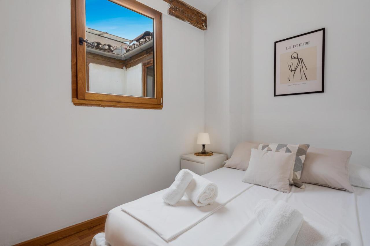 Penthouse In Malaga Historic Center By Costarentals - Mal01 Kültér fotó